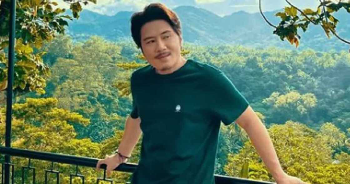 Janno Gibbs slams netizen who called him ‘unprofessional’ & ‘not bankable’ Janno Gibbs slams netizen who called him ‘unprofessional’ & ‘not bankable’