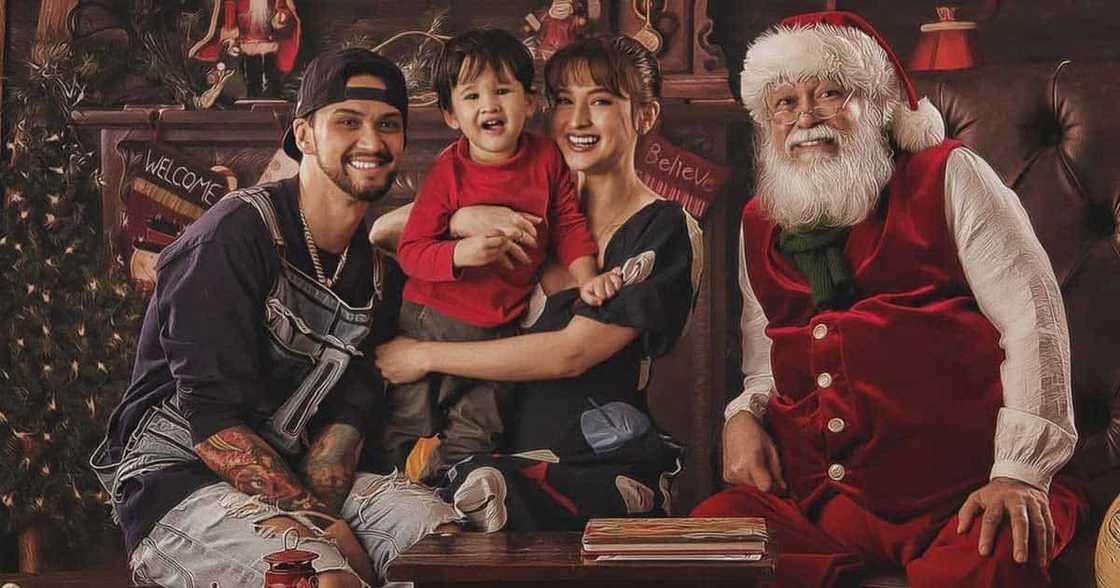 Coleen Garcia, ipinasilip ang cute family trip nila sa Disneyland Coleen Garcia, ipinasilip ang cute family trip nila sa Disneyland