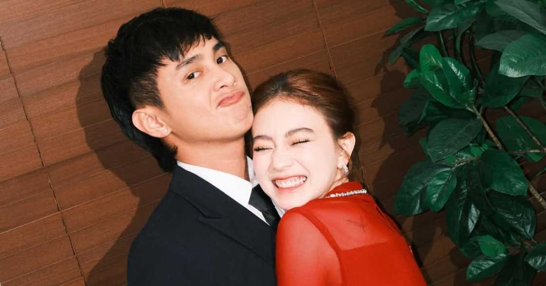 JM Ibarra, may napiling lugar dalhin si Fyang dahil "walang signal" JM Ibarra, may napiling lugar dalhin si Fyang dahil "walang signal"