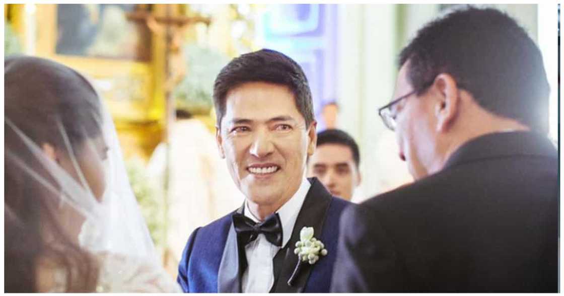 Pauleen Luna, ibinahagi ang nakakakilig na reaksiyon ni Vic Sotto sa kanilang kasal Pauleen Luna, ibinahagi ang nakakakilig na reaksiyon ni Vic Sotto sa kanilang kasal