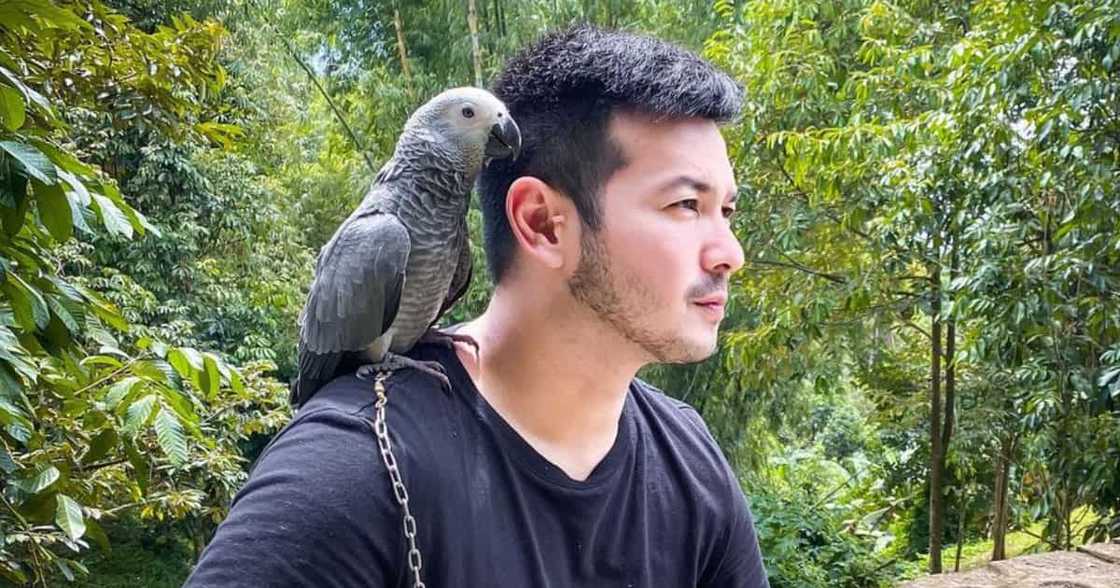 John Prats and Isabel Oli celebrate their 6th wedding anniversary