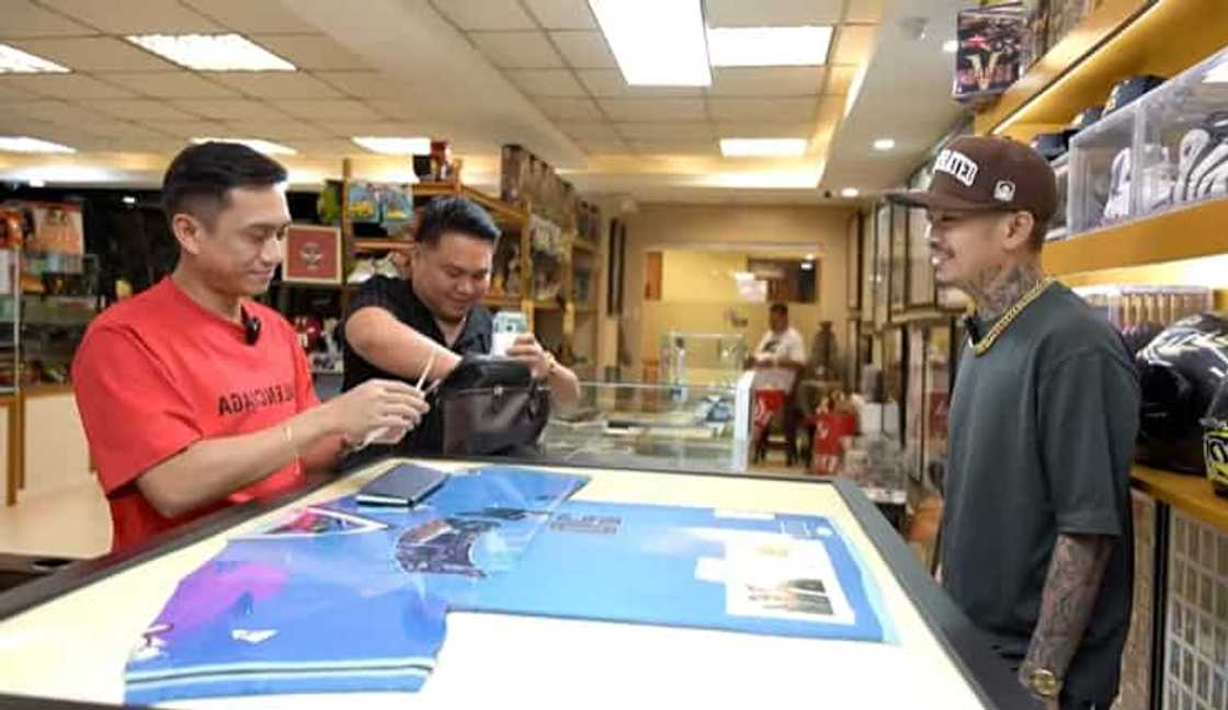 Boss Toyo, tumangging ibenta ang Francis M collection niya sa halagang 8M Boss Toyo, tumangging ibenta ang Francis M collection niya sa halagang 8M