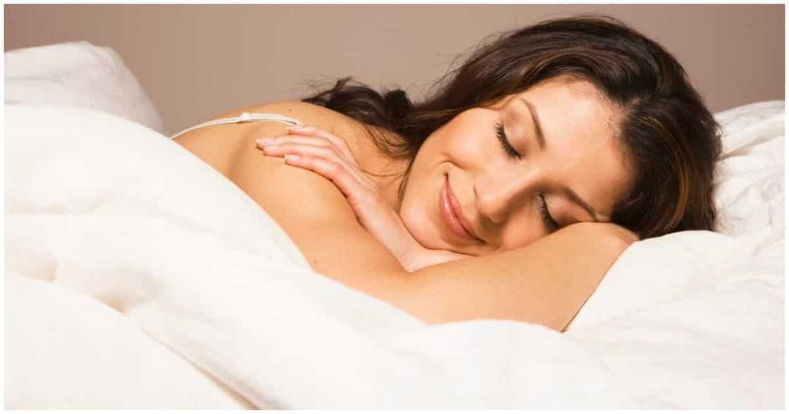 Website, naghahanap ng taong pwedeng bayaran ng $2K para lang matulog Website, naghahanap ng taong pwedeng bayaran ng $2K para lang matulog