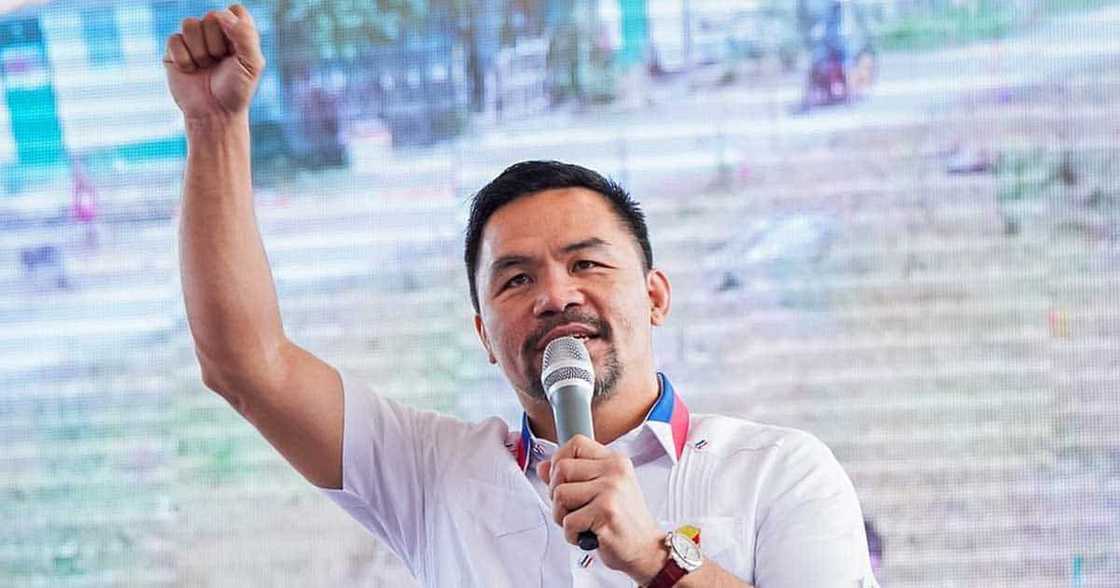 Sen. Manny Pacquiao, labis na ikinatuwa ang sobrang dami ng supporters niya sa isang pagtitipon sa GenSan Sen. Manny Pacquiao, labis na ikinatuwa ang sobrang dami ng supporters niya sa isang pagtitipon sa GenSan