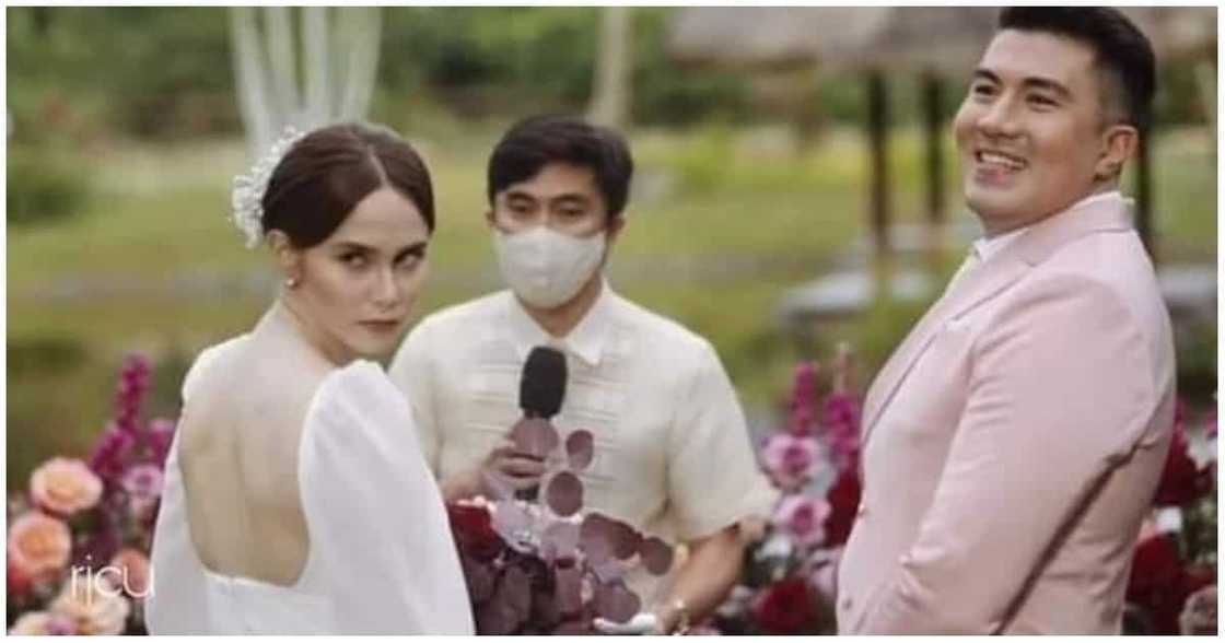 Naku po, Lucky! Netizen, di raw sadyang mapansin ang kuko ni Luis Naku po, Lucky! Netizen, di raw sadyang mapansin ang kuko ni Luis