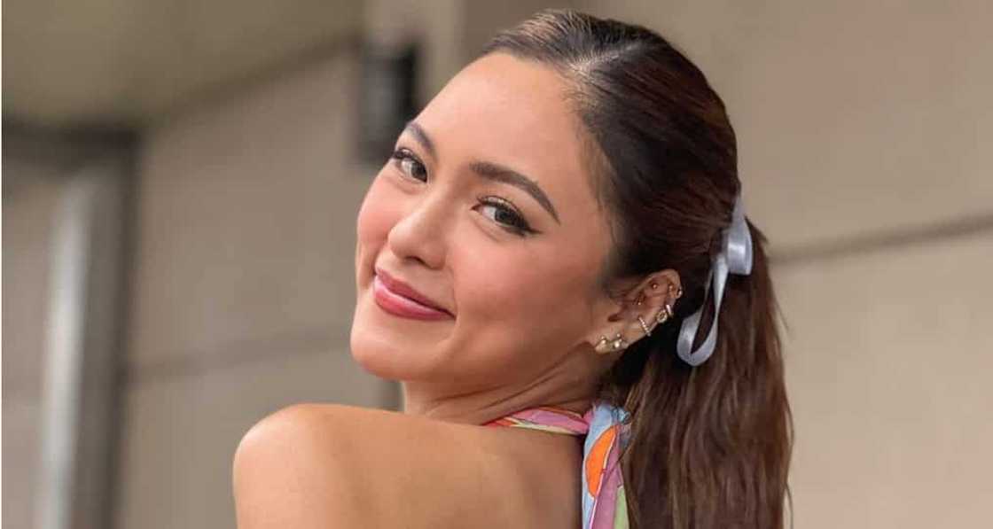 Kim Chiu, ipinakita ang natamong sugat sa baba dahil sa pag-ski