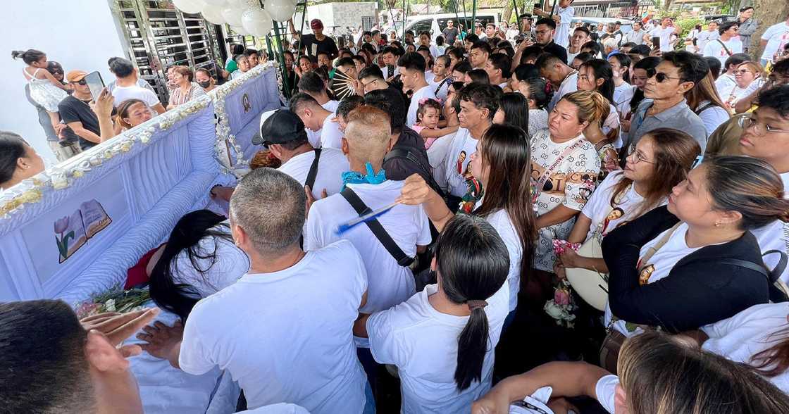 Nakakadurog-puso na mga tagpo sa libing ni Lerms Lulu at asawang si Arvin Lulu, umantig sa marami