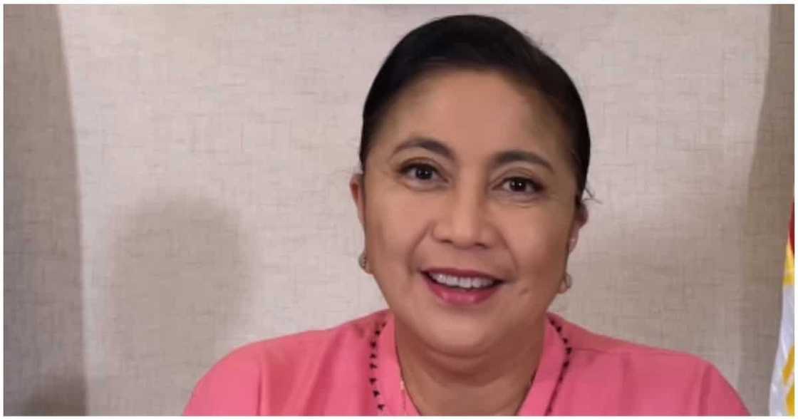 VP Leni Robredo sa pagpili ng pink at hindi yellow: "Iba na ang laban ngayon" VP Leni Robredo sa pagpili ng pink at hindi yellow: "Iba na ang laban ngayon"