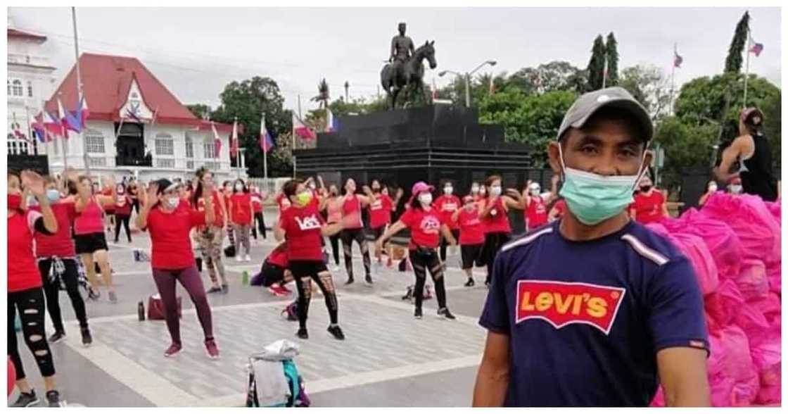 Zumba Mommies, tinulungan ang taho vendor na aksidenteng natapon ang paninda Zumba Mommies, tinulungan ang taho vendor na aksidenteng natapon ang paninda
