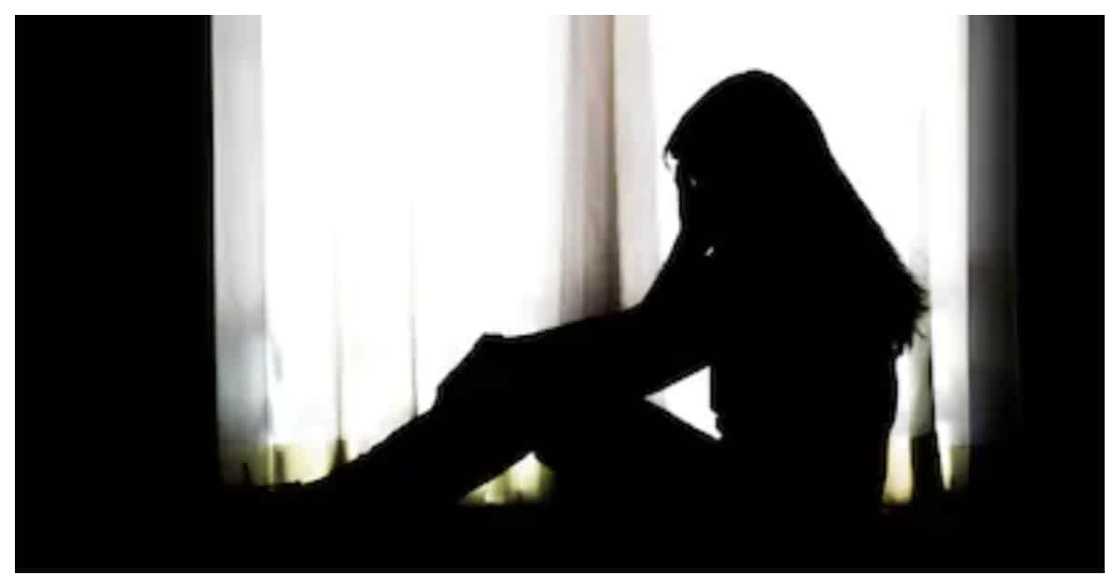 Modus ng online seller ng cellphone package, nabistong bato ang laman Modus ng online seller ng cellphone package, nabistong bato ang laman