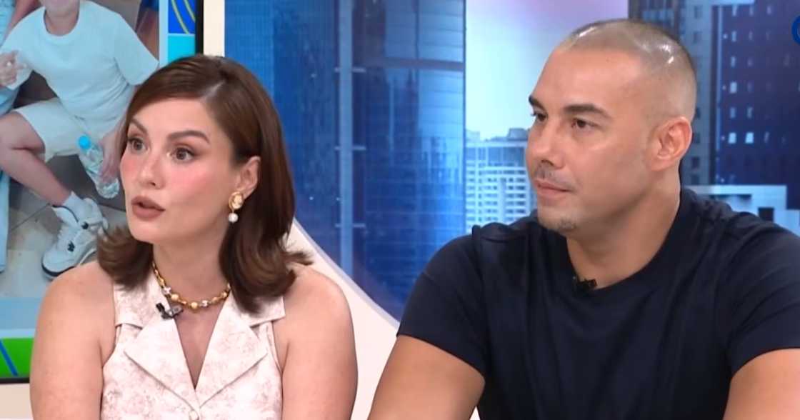 Chesca Garcia, nag-react sa “ideal family” perception sa pamilya niya; ibinahagi kung pressured ba Chesca Garcia, nag-react sa “ideal family” perception sa pamilya niya; ibinahagi kung pressured ba