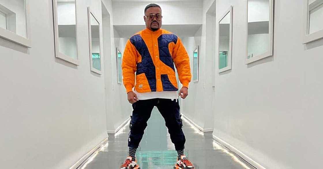 Apl.de.Ap, nag-facepalm emoji matapos masali sa ‘Artists for BBM-Sara’ list: “Not endorsing any candidate” Apl.de.Ap, nag-facepalm emoji matapos masali sa ‘Artists for BBM-Sara’ list: “Not endorsing any candidate”