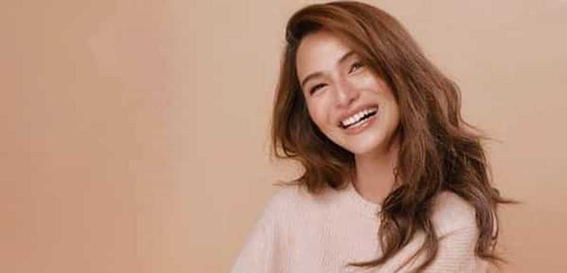 Lolit Solis, baka raw magawan ng paraan na maging magaan mga eksena ni Jennylyn kaysa ma-shelve project Lolit Solis, baka raw magawan ng paraan na maging magaan mga eksena ni Jennylyn kaysa ma-shelve project