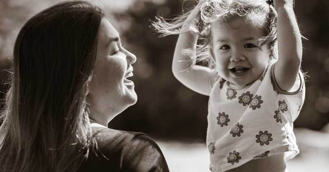 Angelica Panganiban, inamin ang hamon ng pagiging ina: "Depression yata yung tawag doon" Angelica Panganiban, inamin ang hamon ng pagiging ina: "Depression yata yung tawag doon"