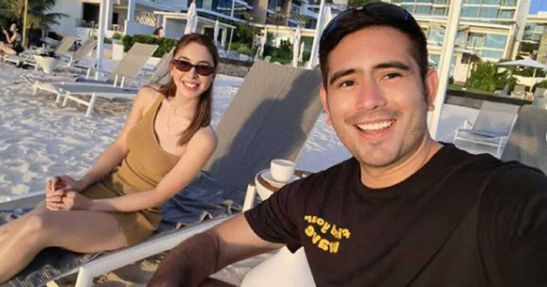 Gerald Anderson at Julia Barretto, super sweet sa kanilang beach vacation