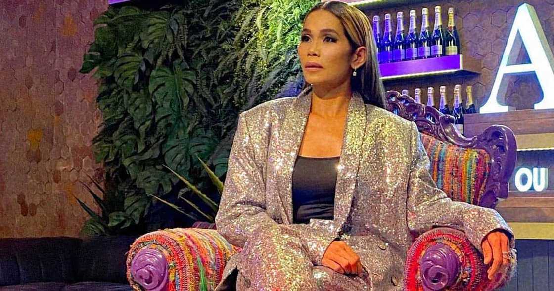 Pokwang, umalma sa mga nagbebenta sa kanya ng mga Christmas decors: “Teka lang naman teh! July pa lang po” Pokwang, umalma sa mga nagbebenta sa kanya ng mga Christmas decors: “Teka lang naman teh! July pa lang po”