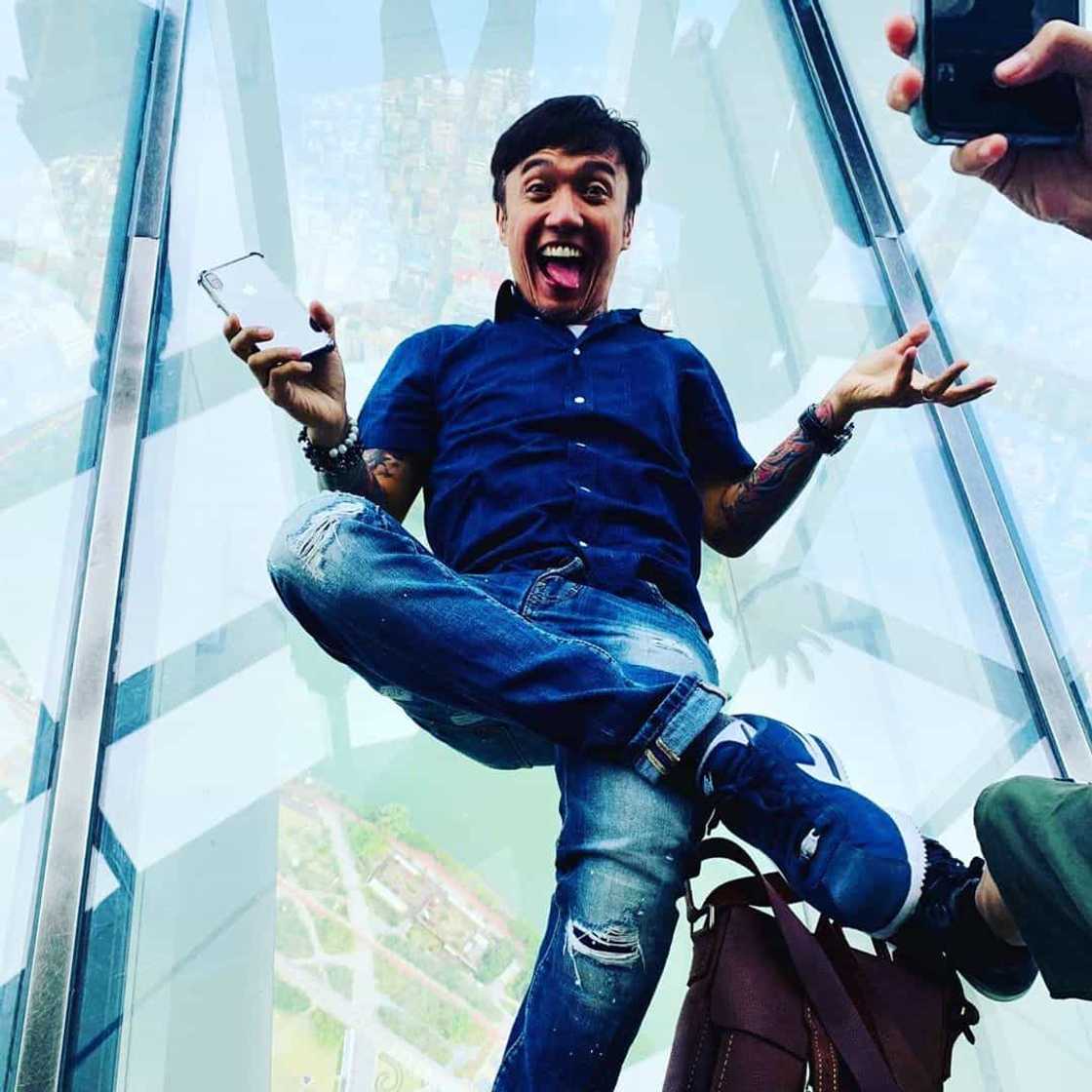 Arnel Pineda Arnel Pineda