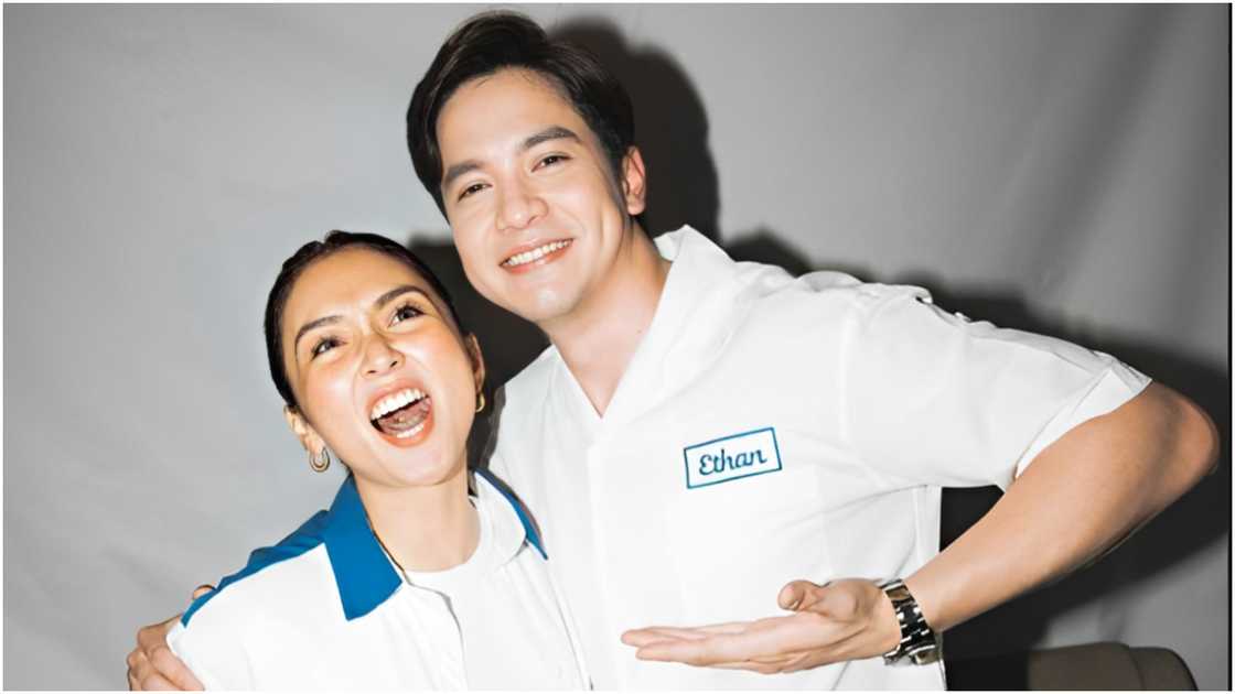 Alden Richards, sinagot ang tanong kung nanliligaw ba siya kay Kathryn Bernardo Alden Richards, sinagot ang tanong kung nanliligaw ba siya kay Kathryn Bernardo