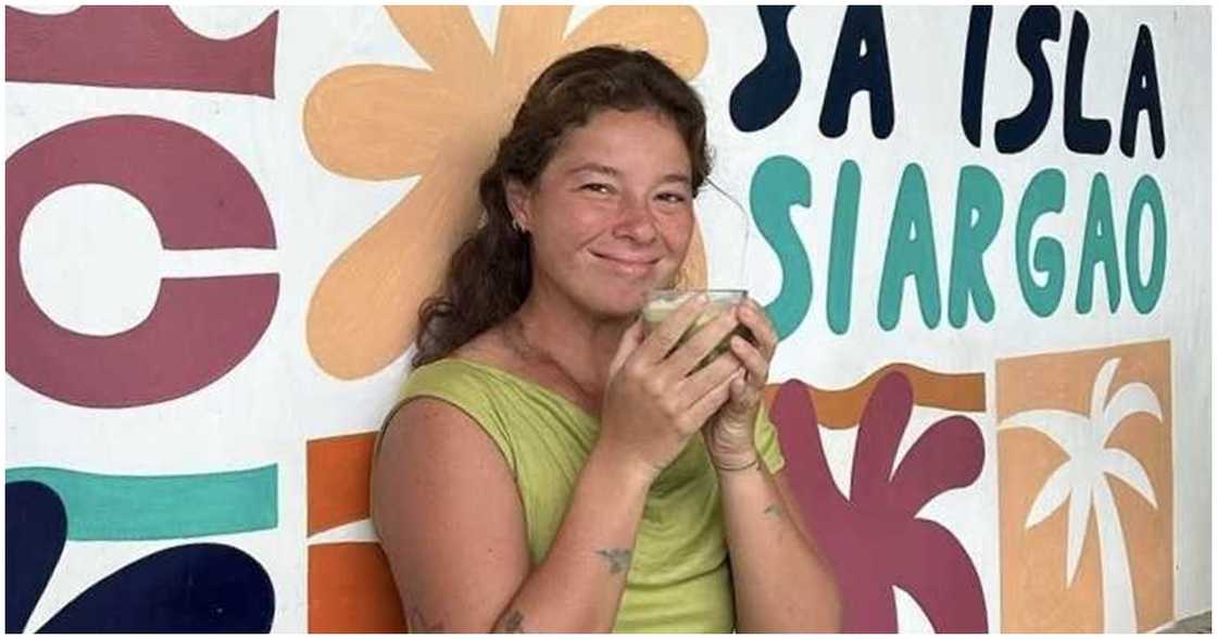 Andi Eigenmann, nakiusap sa kanilang customers sa isla: "Compostable doesn't mean invisible" Andi Eigenmann, nakiusap sa kanilang customers sa isla: "Compostable doesn't mean invisible"