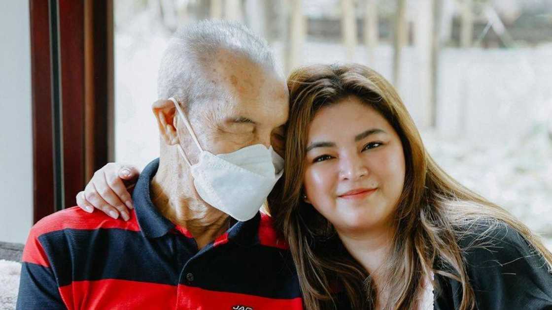 Angel Locsin, nakumusta ni Ogie Diaz; nalaman ang dahilan ng paghinto pansamantala sa showbiz Angel Locsin, nakumusta ni Ogie Diaz; nalaman ang dahilan ng paghinto pansamantala sa showbiz