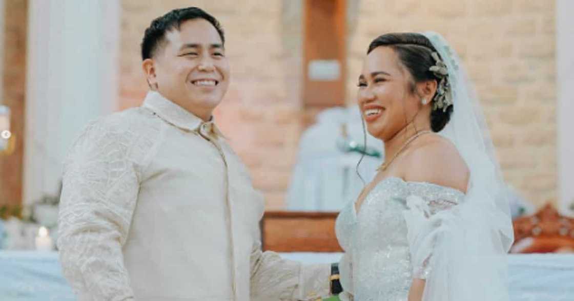 Hidilyn Diaz, Julius Naranjo now married; photos of their lovely wedding go viral Hidilyn Diaz, Julius Naranjo now married; photos of their lovely wedding go viral
