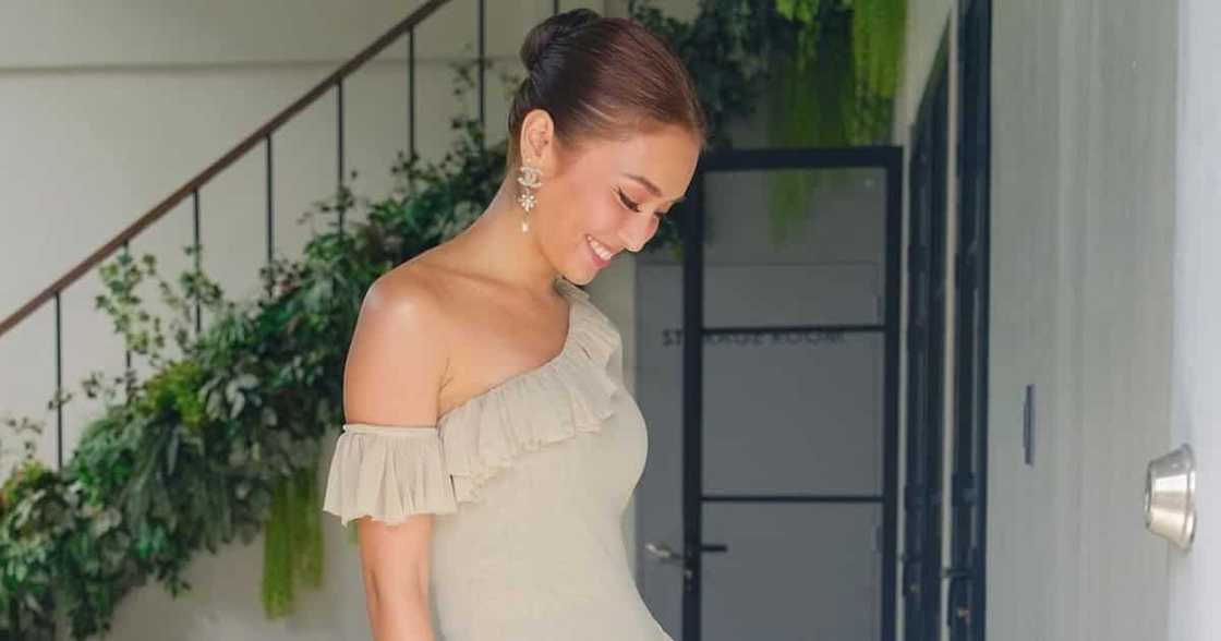 Kathryn Bernardo, ni-like ang post ng kaibigan tungkol sa 'mistake repeated more than once' Kathryn Bernardo, ni-like ang post ng kaibigan tungkol sa 'mistake repeated more than once'