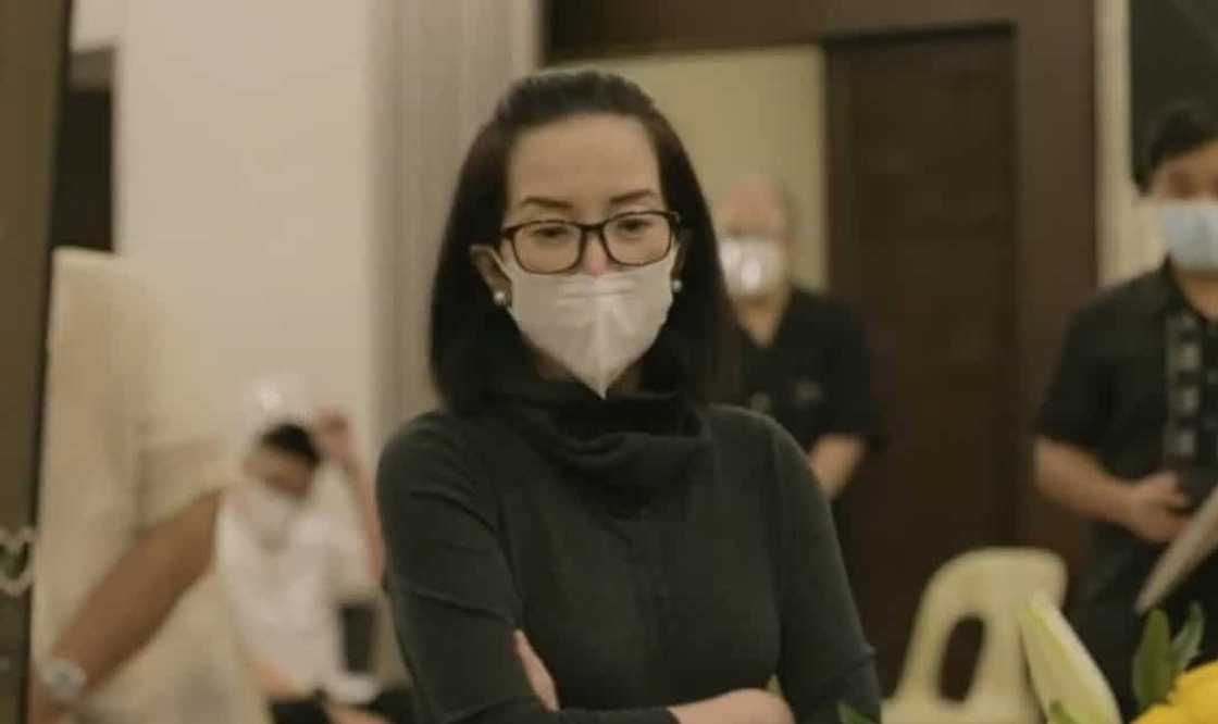 Kris Aquino shows Josh & Bimby’s emotional moments at PNoy’s wake Kris Aquino shows Josh & Bimby’s emotional moments at PNoy’s wake