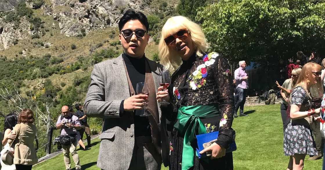 Vice Ganda, may nakakaantig na pag-amin para kay Ryan Bang sa espesyal na araw nito Vice Ganda, may nakakaantig na pag-amin para kay Ryan Bang sa espesyal na araw nito