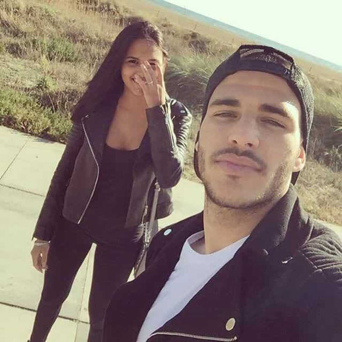 Everton players wives and girlfriends Everton players wives and girlfriends