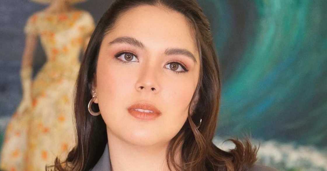 Ria Atayde shows baby bump in lovely photo with parents, Zanjoe Marudo