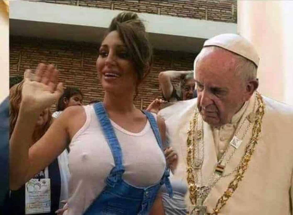 Fact check: Pope Francis caught staring at Argentine model’s chest Fact check: Pope Francis caught staring at Argentine model’s chest