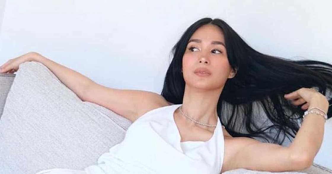 Heart Evangelista, isiniwalat kung ano ang malaking pagsisi sa showbiz: “Hinayaan kong diktahan ako ng iba” Heart Evangelista, isiniwalat kung ano ang malaking pagsisi sa showbiz: “Hinayaan kong diktahan ako ng iba”