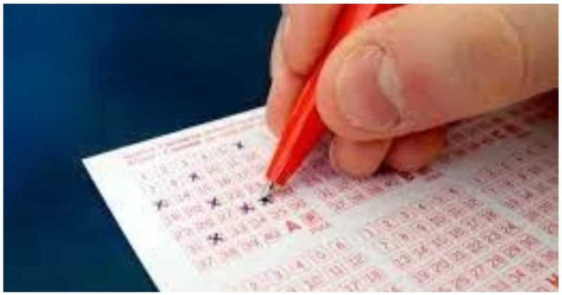 Pinoy couple sa Canada, dalawang beses nanalo sa lotto sa loob ng wala pang isang taon Pinoy couple sa Canada, dalawang beses nanalo sa lotto sa loob ng wala pang isang taon