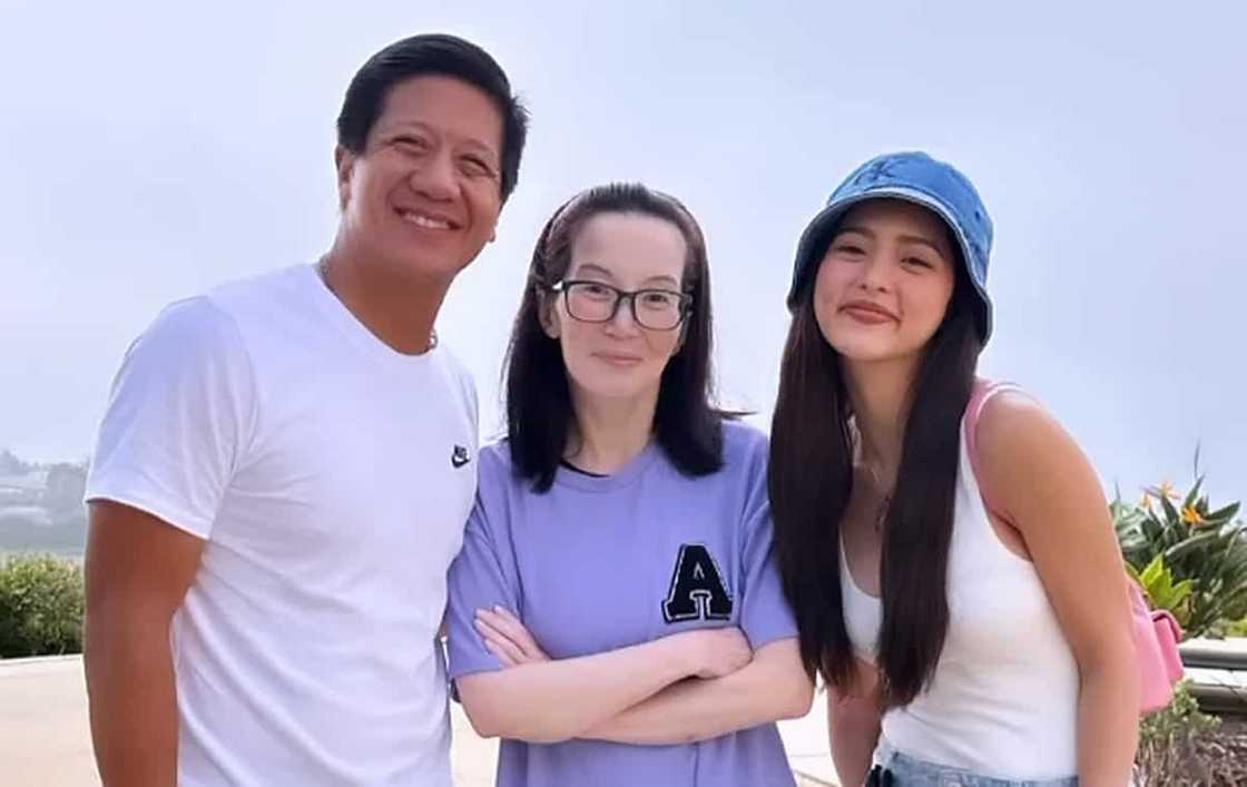 Vice Governor Mark Leviste, ibinahagi ang picture niya kasama sina Kris Aquino at Kim Chiu Vice Governor Mark Leviste, ibinahagi ang picture niya kasama sina Kris Aquino at Kim Chiu