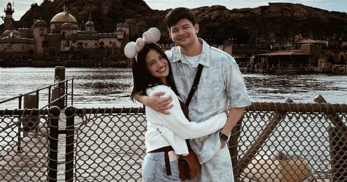 Rayver Cruz, may sweet na caption nang mag-share ng travel pics nila ni Julie Anne San Jose Rayver Cruz, may sweet na caption nang mag-share ng travel pics nila ni Julie Anne San Jose