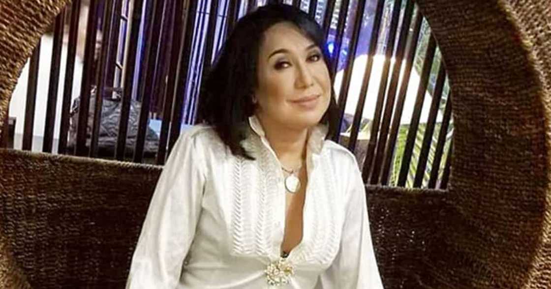 Impersonator ni Sharon Cuneta na si Ate Shawee, pumanaw na sa edad na 45 Impersonator ni Sharon Cuneta na si Ate Shawee, pumanaw na sa edad na 45