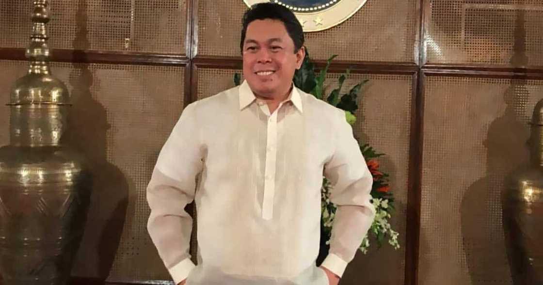 Dennis Padilla, panibagong post sa socmed, pinuri ng ilang netizens: “No family is perfect” Dennis Padilla, panibagong post sa socmed, pinuri ng ilang netizens: “No family is perfect”