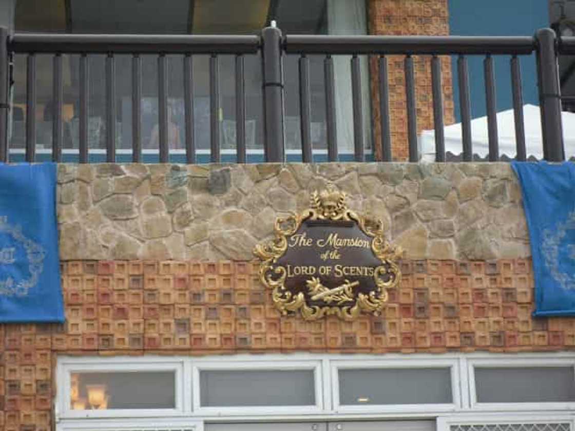 Take a tour around Joel Cruz's elegant Tagaytay City home Take a tour around Joel Cruz's elegant Tagaytay City home