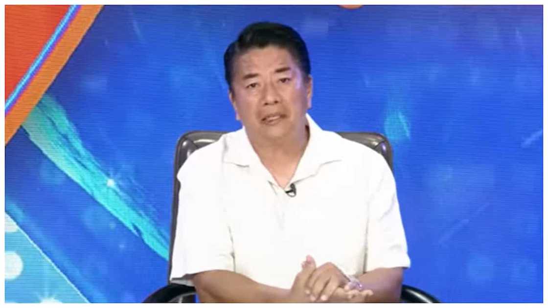 Ogie Diaz sa 'set aside ang pulitika' statement ni Willie; "Alamin niya muna 'yung background" Ogie Diaz sa 'set aside ang pulitika' statement ni Willie; "Alamin niya muna 'yung background"