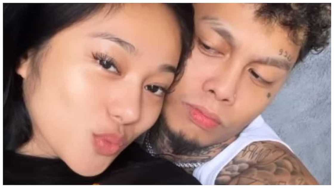 Skusta Clee at Ava Mendez, usap-usapang engaged na umano dahil sa viral video Skusta Clee at Ava Mendez, usap-usapang engaged na umano dahil sa viral video