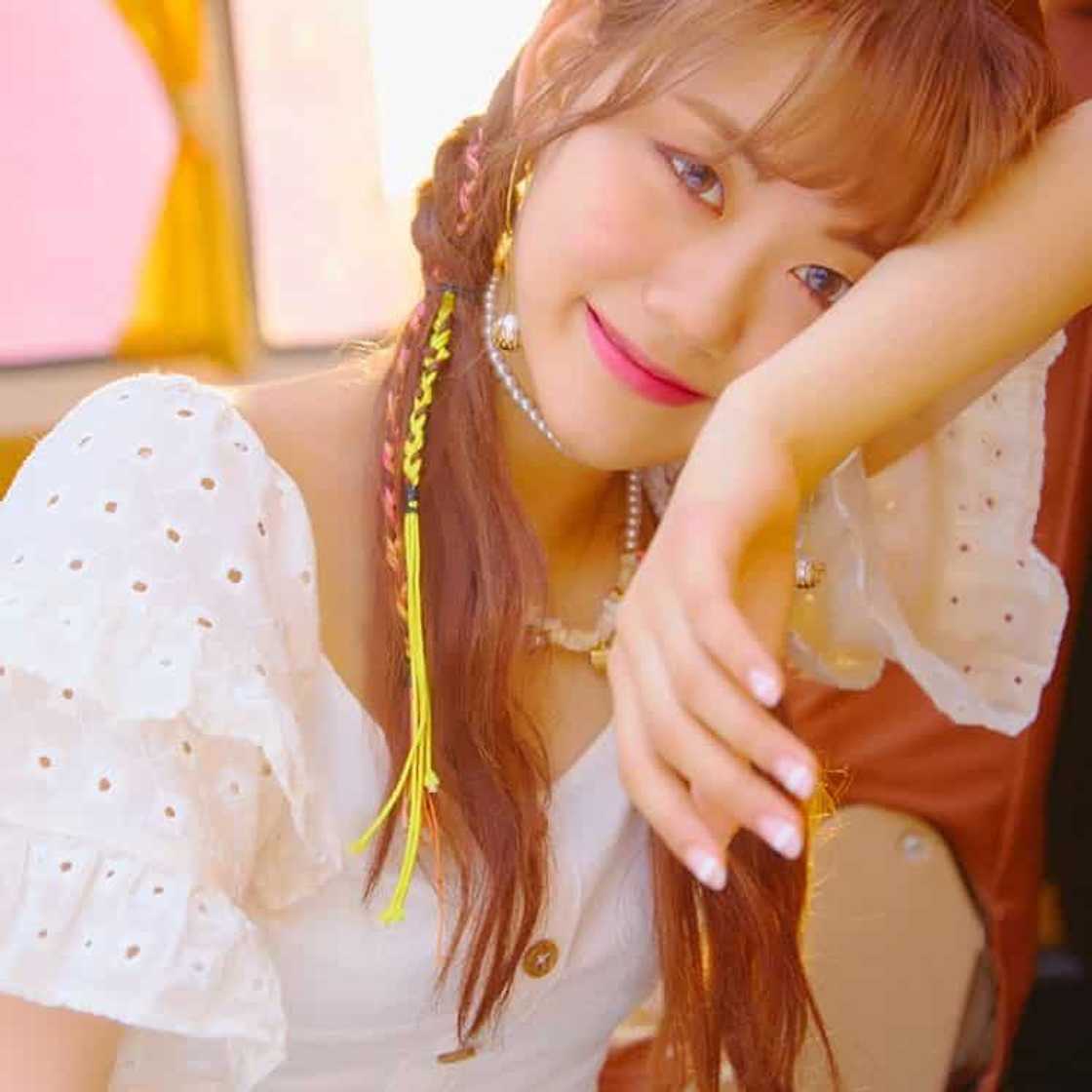 Weki Meki Lua