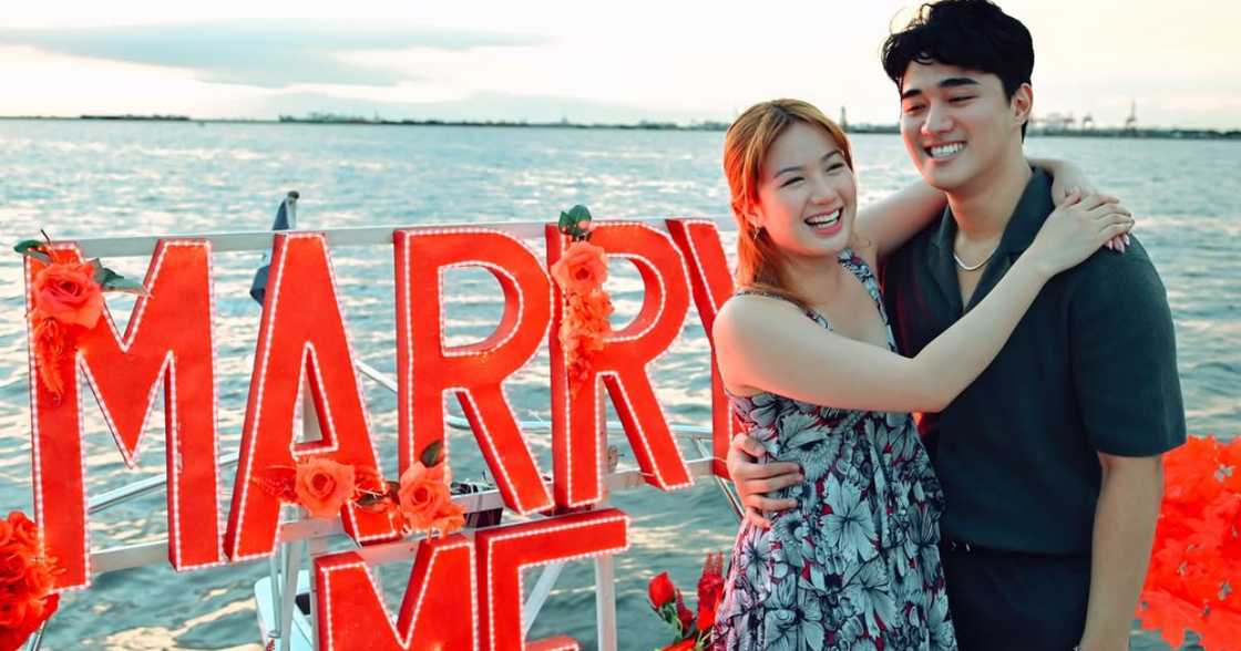 ‘Pepito Manaloto’ star Sophia Senoron, pro esports player Abed Yusop now engaged (@sophiasenoron)