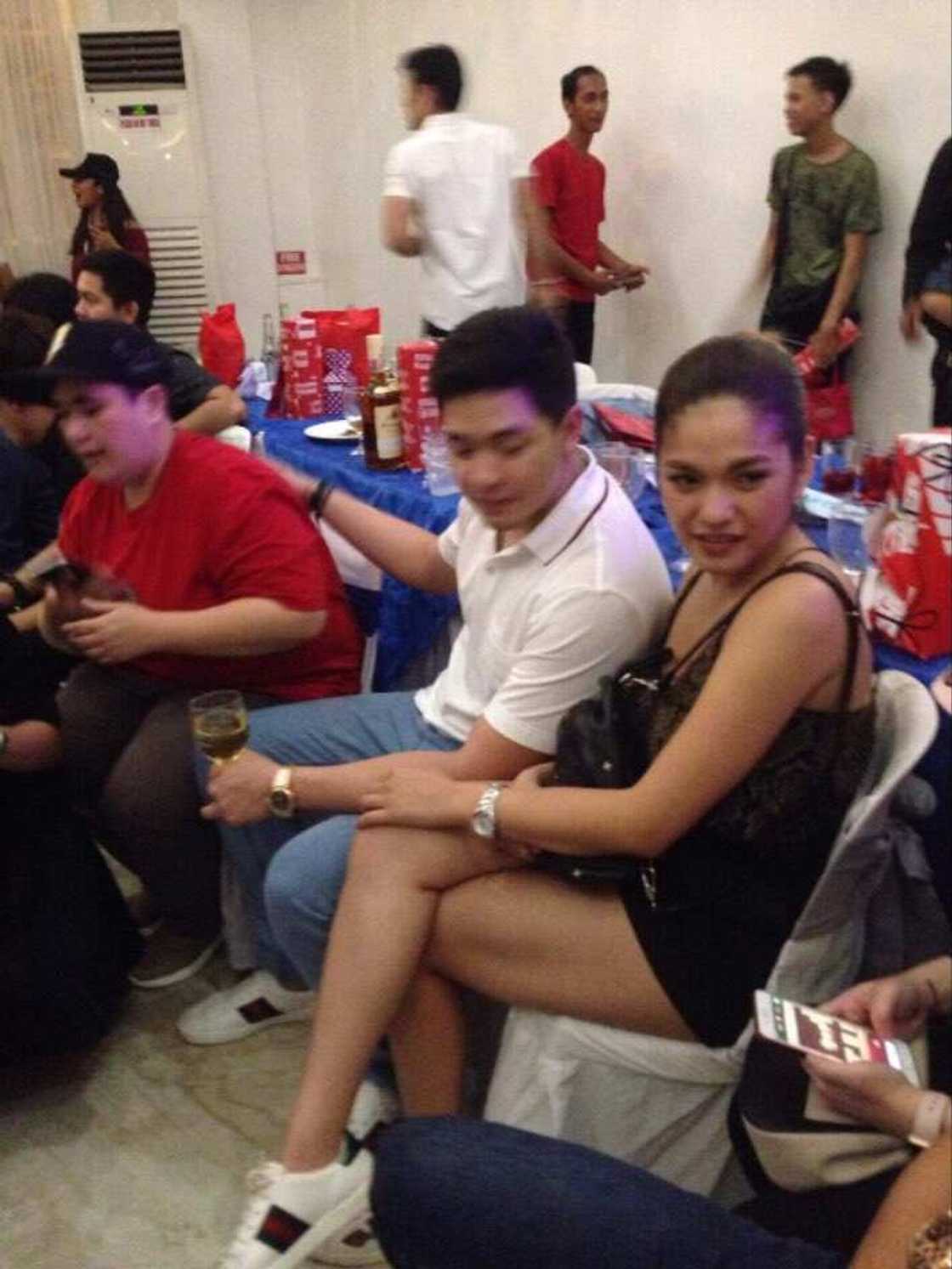 Naudlot na pag-ibig? Alden Richards, Andrea Torres, sobrang sweet, twinning pa sa Gucci sneakers Naudlot na pag-ibig? Alden Richards, Andrea Torres, sobrang sweet, twinning pa sa Gucci sneakers