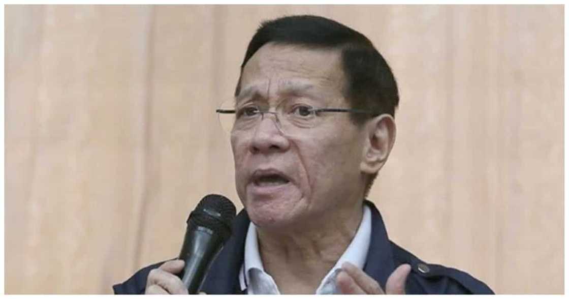 Ramon Tulfo, pinuna ang umano'y P13.3 million na relo ni Sec. Duque sa kanyang column Ramon Tulfo, pinuna ang umano'y P13.3 million na relo ni Sec. Duque sa kanyang column
