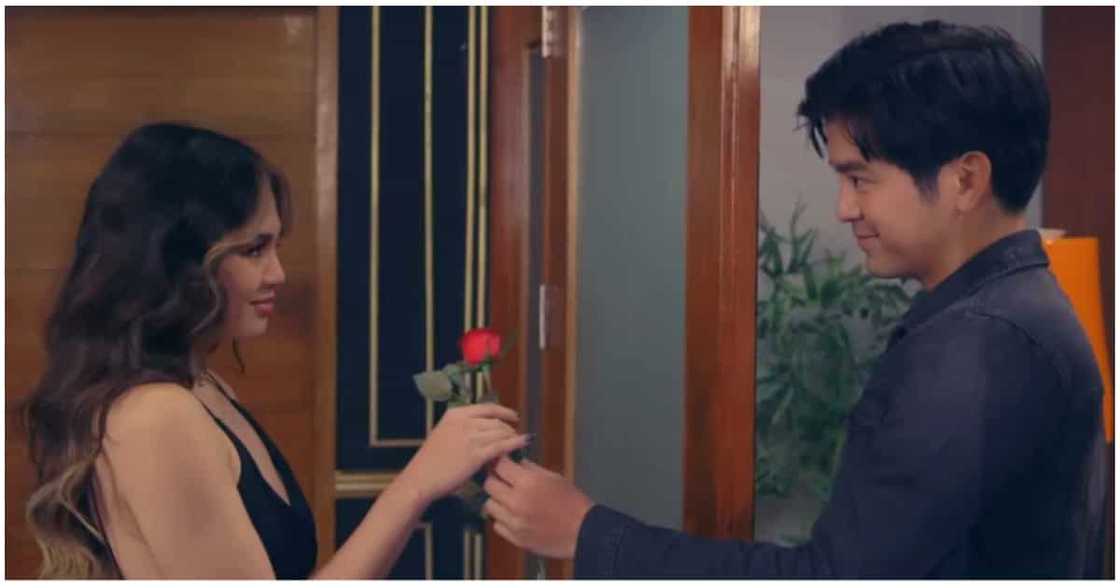 Screenshot from "Mars Ravelo's Darna" (October 24, 2022 episode)/ABS-CBN Entertainment YouTube channel Screenshot from "Mars Ravelo's Darna" (October 24, 2022 episode)/ABS-CBN Entertainment YouTube channel