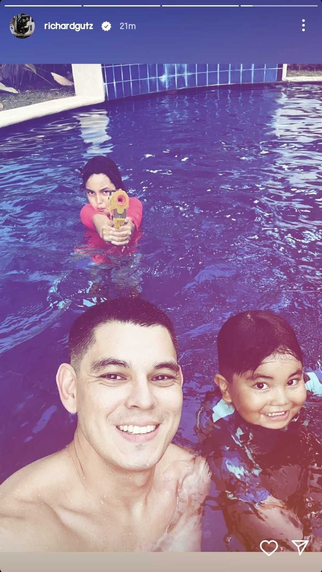 Richard Gutierrez, ipinakita ang masayang bonding nilang mag-aama Richard Gutierrez, ipinakita ang masayang bonding nilang mag-aama