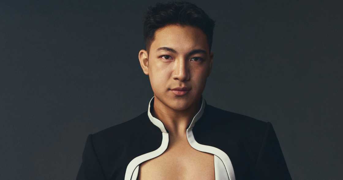 Darren Espanto, ibinida ang stylish birthday shoot sa ika-25 kaarawan Darren Espanto, ibinida ang stylish birthday shoot sa ika-25 kaarawan
