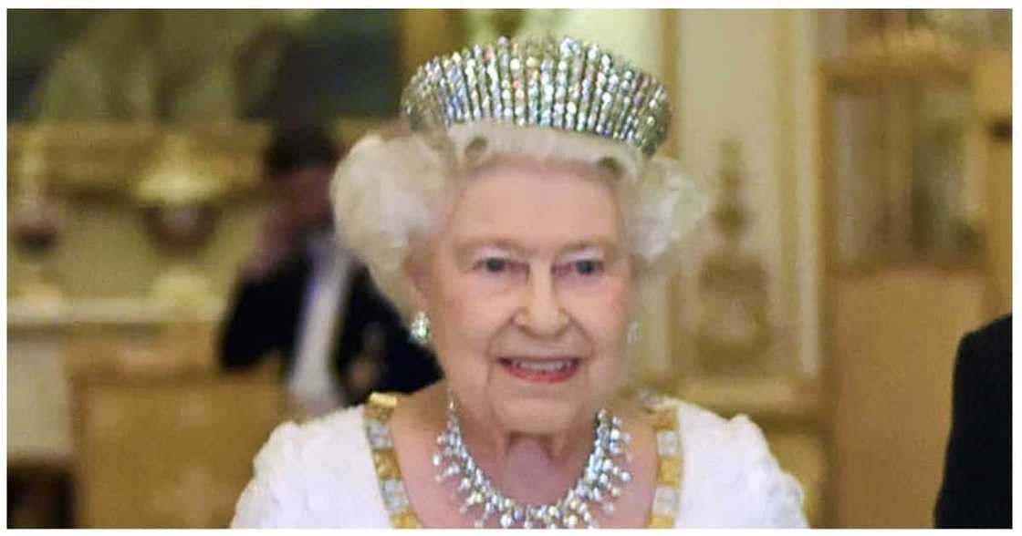 Pinay Nurse sa UK, pinarangalan ni Queen Elizabeth II sa pagiging magiting na frontliner Pinay Nurse sa UK, pinarangalan ni Queen Elizabeth II sa pagiging magiting na frontliner