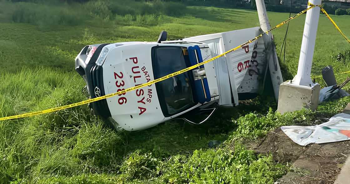 Patrol car ng Batad sa Iloilo, nahulog sa kangkungan; dalang drug suspect, namatay sa aksidente Patrol car ng Batad sa Iloilo, nahulog sa kangkungan; dalang drug suspect, namatay sa aksidente
