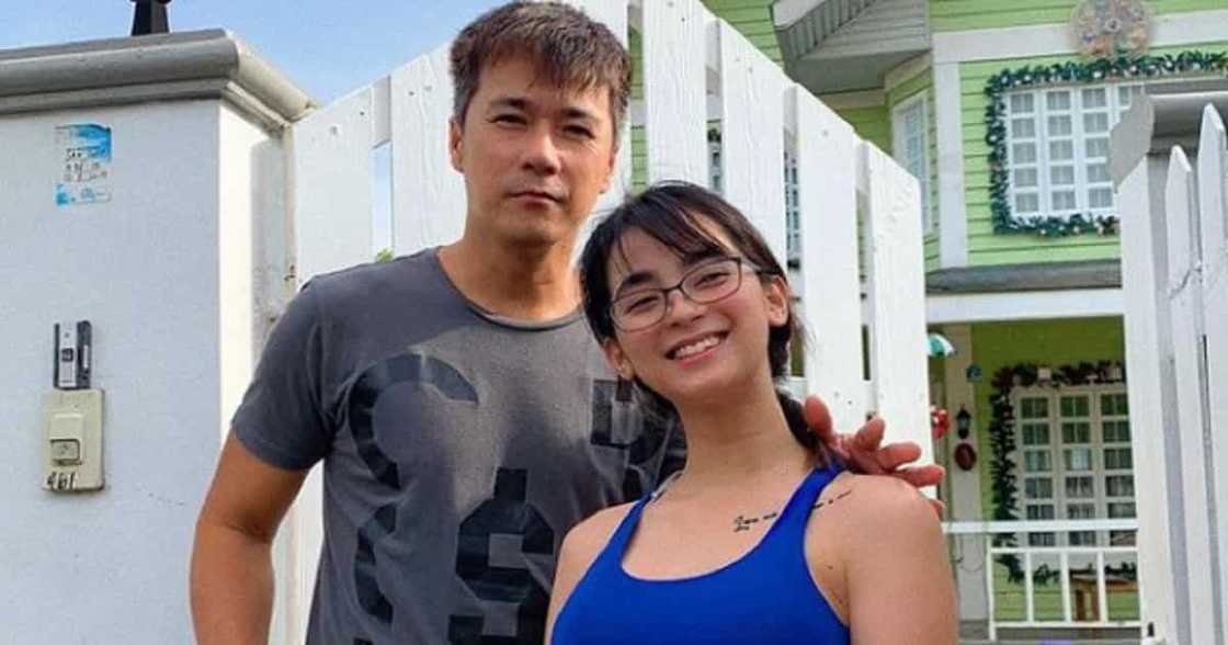 Jeric Raval, hindi natutuwa sa daring roles ng anak na si AJ Raval Jeric Raval, hindi natutuwa sa daring roles ng anak na si AJ Raval